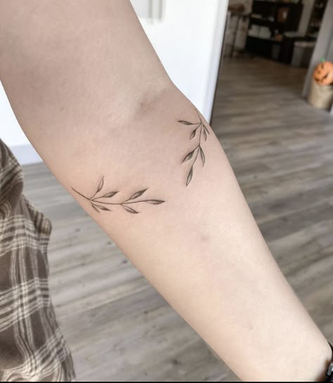 Leaf Band Tattoo, Simple Plan Tattoo Band, Greenery Arm Wrap Tattoo, Leaf Armband Tattoo, Nature Armband Tattoo Design, Leaves Wrapped Around Arm Tattoo, Leave Wrap Around Arm Tattoo, Branch Tattoo Arm Wrap, Leaf Branch Tattoo