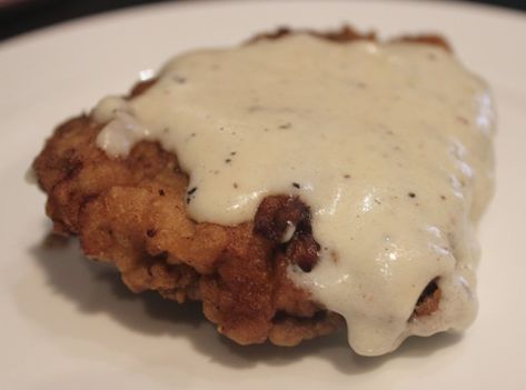 Throwdown-Winning Chicken-Fried Steak from A Taste of Cowboy by Kent Rollins - Cooking by the Book Cowboy Recipes, Cowboy Cooking, Ranch Recipes, Kent Rollins, Chicken Fried Steak Recipe, Steak Dinner Recipes, Deep Fried Recipes, New Air Fryer Recipes, Cube Steak Recipes