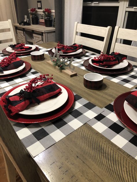 Buffalo Check Christmas Dining Table, Black Buffalo Check Christmas Decor, Buffalo Check Crafts Diy, Red And Black Buffalo Check Decor, Buffalo Checkered Christmas Decor, Christmas Black And White Plaid, Red Black Checkered Christmas, Red And Christmas Decor, Black White And Red Table Decor