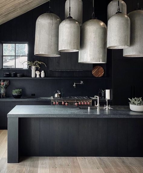 Modern Moody Kitchen, All Black Kitchen, Lakehouse Kitchen, Disc Interiors, Nordic Interiors, Casa Cook, Dream Property, Dark Kitchen, Black Cabinets