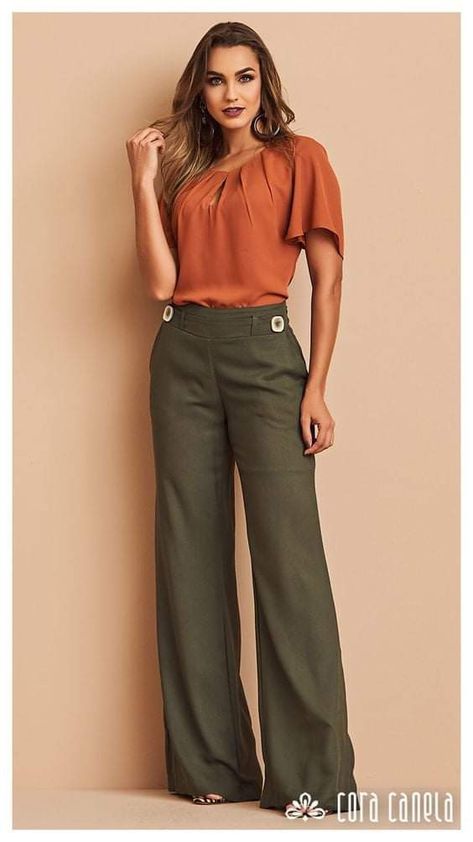 Colour Combinations Fashion, Color Combinations For Clothes, Elegante Casual, Business Outfit, Green Pants, Casual Work Outfits, Work Outfits Women, Mode Inspiration, Work Attire