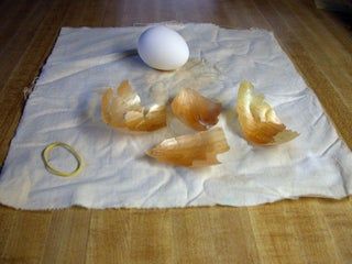 Easter Eggs Dyed With Onion Skins : 9 Steps (with Pictures) - Instructables Boiling Eggs, Dyed Easter Eggs, Onion Skin, Egg Dye, Easter Egg Dye, 18th Birthday Party, Coloring Easter Eggs, Coloring Eggs, Big Bowl