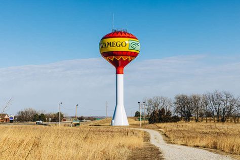 Wamego Kansas, Wizard Of Oz Wedding, World's Columbian Exposition, Follow The Yellow Brick Road, The Oregon Trail, Film Life, The Yellow Brick Road, Bucket List Places, Oregon Trail