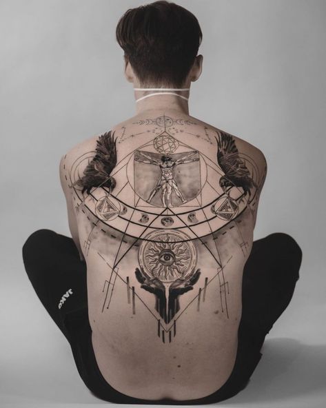 Klimt Tattoo, Esoteric Tattoo, Tato Maori, Spiritual Tattoo, Backpiece Tattoo, Occult Tattoo, Torso Tattoos, Back Piece Tattoo, Muster Tattoos