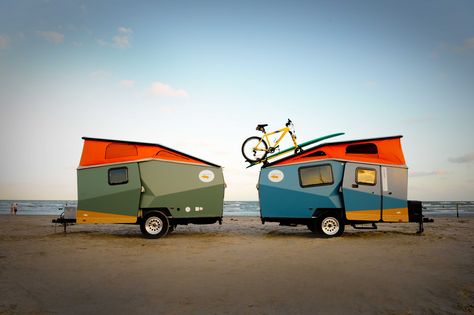 Cricket Pop up trailer #camping Cricket Trailer, Ultra Light Travel Trailers, Light Travel Trailers, Pop Up Trailer, Luxury Motorhomes, Custom Trailers, Cool Campers, Rv Rental, Airstream Trailers