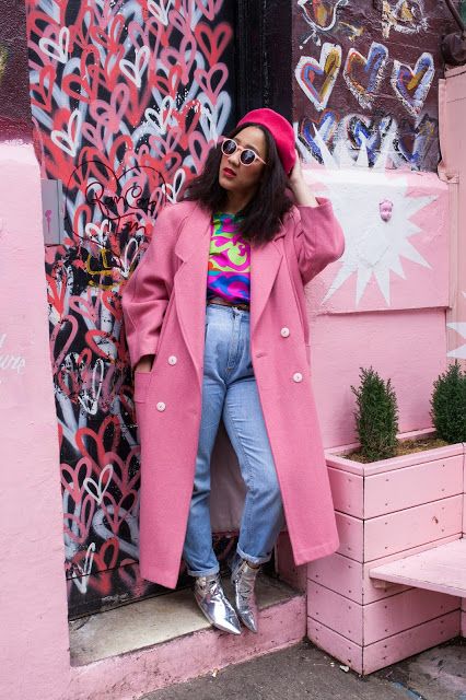 Pink Hat Outfit Winter, Glamorous Winter Outfits, Pink Barett Outfit, Pink Rock Outfit, Pink Beret Outfit Winter, Hot Pink Beret Outfit, Pink Fur Hat Outfit, Pink Beret Outfit, Pink Hat Outfit