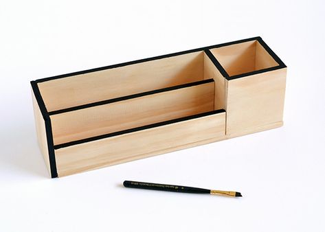 This wood desk organizer is modern, simple, and easy enough for a woodworking beginner to complete. Keep your desktop neat with this cute caddy. #["Curbly-Original", "Office & Workspace", "wood", "minimalist", "scandinavian", "organizing", "contemporary", "How-To", "DIY", "organization", "desk", "office"] Diy Wood Desk, Organization Desk, Woodworking Beginner, Reclaimed Wood Diy, Diy Office Desk, Wood Desk Organizer, Wood Minimalist, Penyimpanan Makeup, Diy Wood Stain