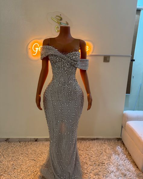 Simple yet elegant 😍🔥 ❤️ Dress made by me @gechisignature Having trouble finding custom dresses that flatter your body? All you need to do is bring your idea/inspiration & I’ll customize that into reality. @gechisignature is here to make you look fabulous. For inquiries, send a DM or Email📨 gechisignature@gmail.com. Limited spots available, secure yours now! Be sure to follow @gechisignature for more fashion beaut😍watch us create magic 🪄 #promdressforsale #customdesigner #prom2025 #corse... Prom Dresses Long Pink, Prom Dresses For Sale, Senior Prom, Custom Dresses, Prom Dresses Long, Senior Year, Elegant Dress, Birthday Outfit, Dresses Long