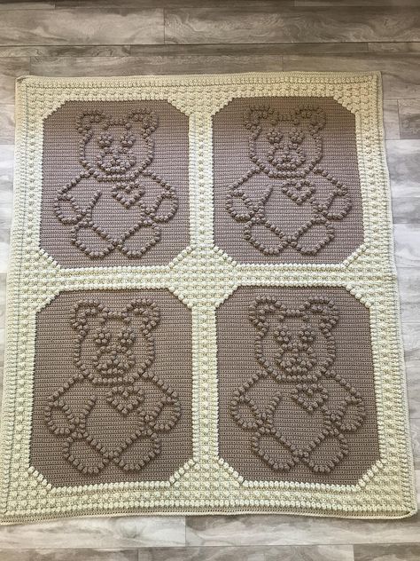 Teddy Bear Granny Square, Knit Stitch Patterns Free, Princess Blanket, Princess Blankets, Crochet Baby Blanket Beginner, Baby Teddy Bear, Baby Teddy, Baby Afghan Crochet, Crochet Teddy