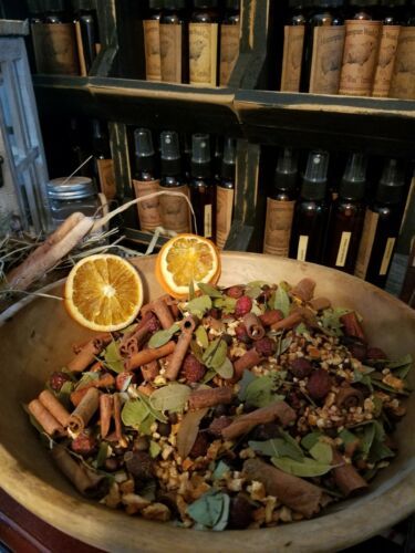 Simmering Potpourri, Country Sampler, Orange Spice, Smell Fresh, House Smells, Fragrance Design, Simple House, Rooms Home Decor, Diy Home Improvement