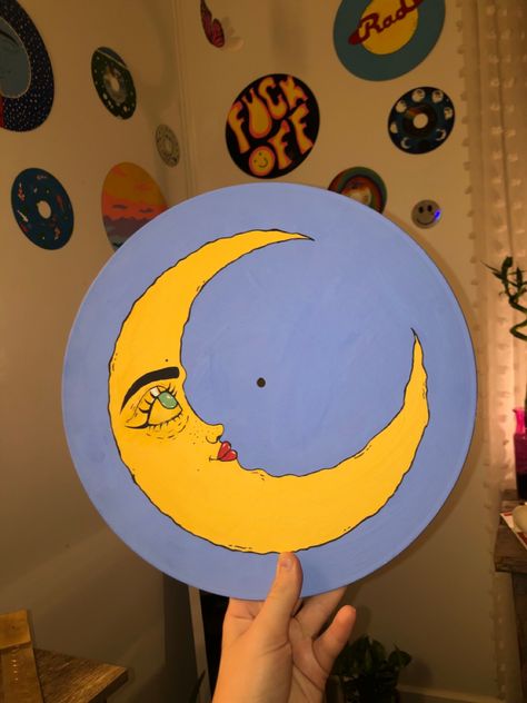 Vinyl Record Art Ideas Diy Crafts, Painted Record Ideas, Record Painting Ideas Hippie, Painting On Vinyl Records, Vinyl Painting, Painting On Records Vinyls, Painted Records Vinyl, Vinyl Record Painting Ideas, Record Painting Ideas