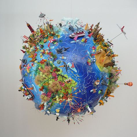 Sara Drake - Globe Map 3D illustration made from papier mache, balsa and mixed media - saradrake.com Giant World Map, Detailed World Map, Magic Land, Globe Art, Writing Fantasy, Art Pics, Map Globe, Fantasy Story, Illustrated Map