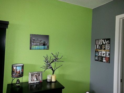 Lime green and grey paint Lime Green And Grey Living Room, Lime Green Accent Wall, Lime Bedroom, Lime Green Rooms, Green Bathroom Colors, Boys Bedroom Green, Green Bedroom Colors, Green Room Colors, Lime Green Bedrooms