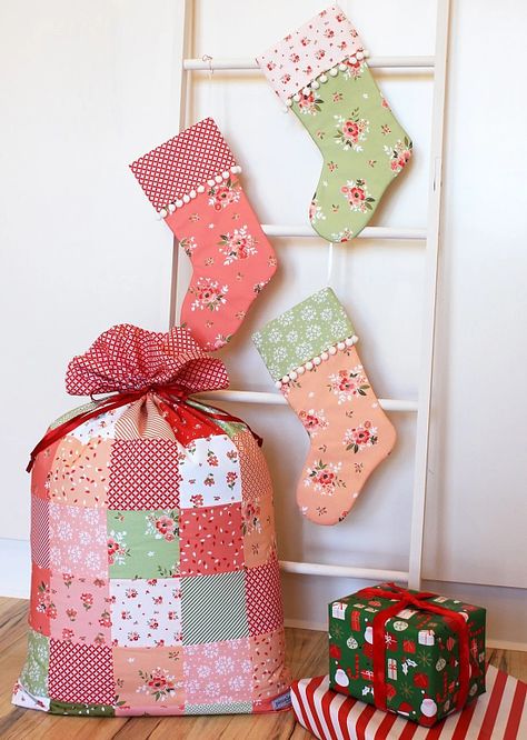 Make This Large Patchwork Gift Bag in Two Sizes - Quilting Digest Santa Sack Pattern, Sewing For Christmas, Stocking Patterns, Santa Sacks, Table Quilts, Stocking Pattern, Santa Sack, Christmas Bundle, Large Gift