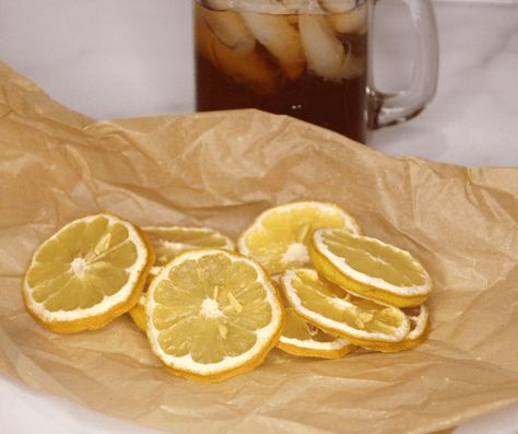 Dehydrated Lemon In Air Fryer - Fork To Spoon Dehydrated Lemon Slices Air Fryer, Dehydrated Fruits, Candied Lemon Slices, Dried Lemon Peel, Fried Bananas, Airfryer Recipes, Candied Lemons, Dried Lemon, Dehydrated Fruit