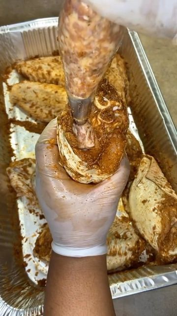 Stuff Turkey Wings, Stuffed Turkey Wings Recipe, Turkey Wing Meal Ideas, Turkey Wings Dinner Ideas, Turkey Wings Meal Ideas, Turkey Wing Dinner Ideas, Stuffed Drumsticks, Turkey Wings Recipe Soul Food, Turkey Wings Recipe Baked