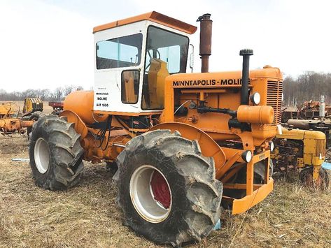 Original “Stuttgart Special” Lives On In Arkansas Minneapolis Moline, Farm Show, Old Tractor, Truck Mods, Classic Tractor, Old Tractors, Vintage Tractors, Simulation Games, Sales Manager