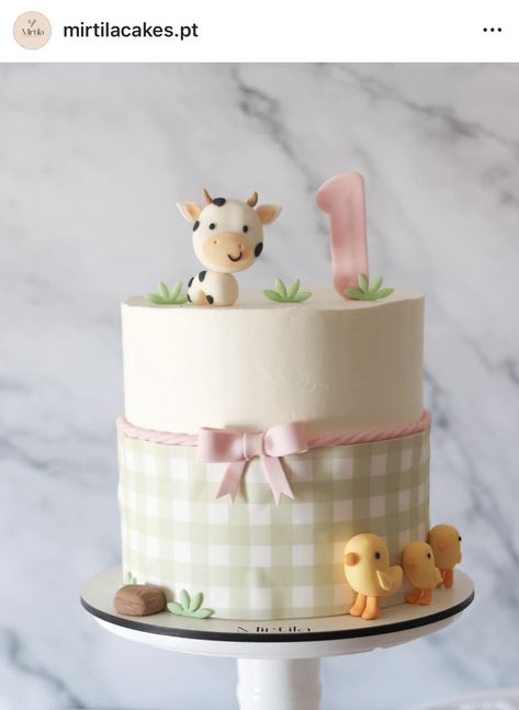 First Birthday Farm Smash Cake, Barnyard Smash Cake, Pink Farm Smash Cake, Barn Smash Cake, Pink Barnyard Birthday Cake, One Year Old Farm Birthday Cake, Gingham Cake, Christmas In Rome, Valentine Cakes