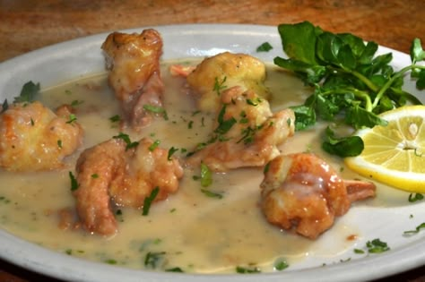 Any dish called "Francese" on an Italian-American menu virtually guarantees that the main ingredient will be dipped in egg, and the sauce will be yellow. Shrimp Francese, Italian Shrimp, Light Pasta Dishes, Light Pasta, Seafood Entrees, Shrimp Dishes, Shrimp Recipe, Wine Food, Fish Dishes