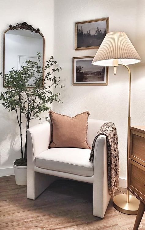 Chair In Corner Of Bedroom, Small Nook Ideas Living Room, Styling Piano, Corner Chair Decor, Reading Corner In Bedroom, Floating Nightstand Ideas, Modern Floating Nightstand, Cozy Reading Chair, Nightstand Ideas