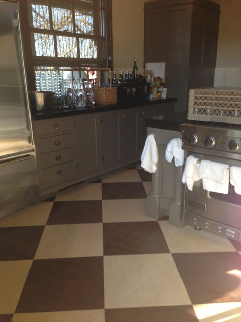 Brown checkerboard floors Brown Checkerboard Floor, Brown Checkered Floor Kitchen, Brown And White Checkered Floor, Brown Tile Floor Kitchen, Checkerboard Floor Kitchen, Checkered Floor Kitchen, Farmhouse Kitchen Backsplash, Kitchen Facelift, Brown Tile