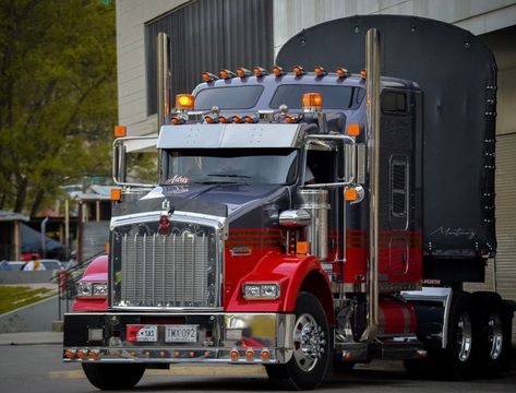 Kenworth T800 | instagram.com/trucks__style?utm_medium=copy_… | Bad_A$$ trucks21 | Flickr Kenworth Trucks T800, Trucks For Sell, Kenworth T800, Jeff Gordon Nascar, Texas Style, Jeff Gordon, Big Rig Trucks, Large Cars, Big Rigs