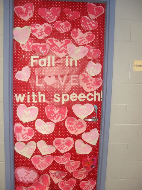 Craft my speech kids at school made :) Speech Classroom Decor, Slp Classroom, Speech Bulletin Boards, Speech Classroom, Class Door Decorations, Communication Disorders, Valentine Bulletin Boards, Speech Crafts, Speech Therapy Crafts