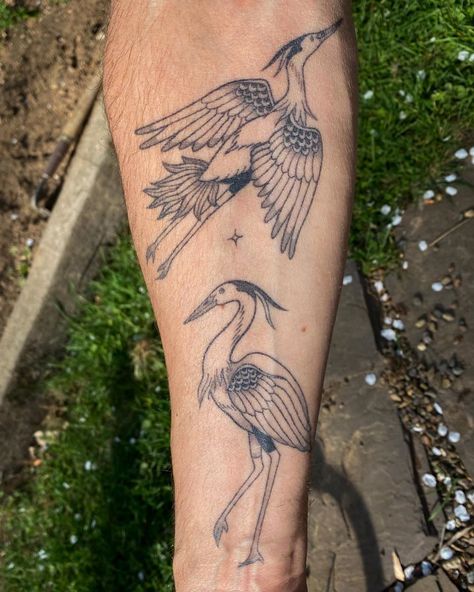 Great Blue Heron Tattoo Traditional, Traditional Sandhill Crane Tattoo, American Traditional Heron Tattoo, Heron Tattoo Traditional, Heron Tattoo, Crane Tattoo, Shin Tattoo, Flying Tattoo, Sandhill Crane