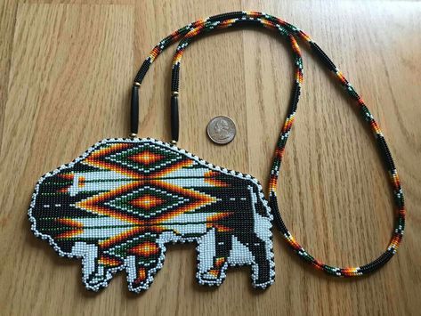 Beaded Buffalo Medallion, Buffalo Design, Fancy Shawl, Native American Beadwork Patterns, Native Beading, Native Crafts, Native Beading Patterns, Felt Beads, Beads Craft Jewelry