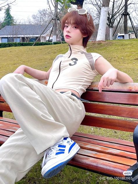 Ulzzang Boy Outfits, Soft Femboy Outfits, Fem Boy Aesthetic, Gay Boy Outfits, Kawaii Boy Outfits, Fem Boy Outfits, Muka Lelaki, Kawaii Boy, Simple Trendy Outfits