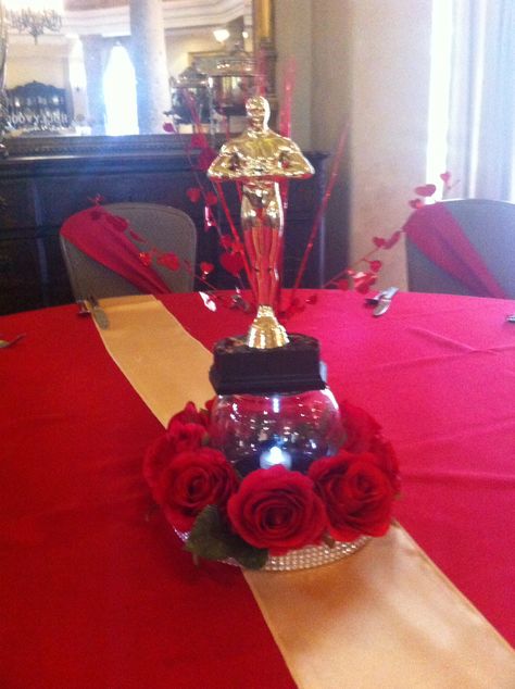 Hollywood Prom Theme Decoration Centerpieces, Hollywood Theme Table, Red Carpet Party Centerpieces, Hollywood Centerpieces, Hollywood Red Carpet Theme, Prom Theme Decorations, Costco Party, Hollywood Red Carpet Party, Hollywood Theme Party Decorations