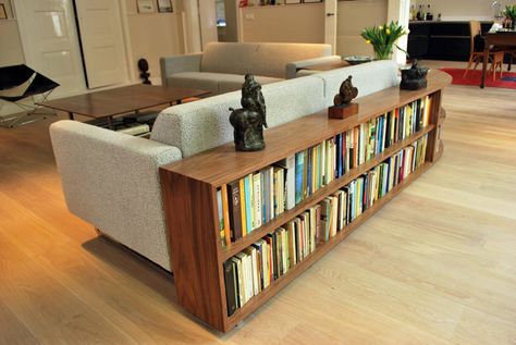 Low walnut bookcase behind sofa - Jeroen Kool Shelves Behind Couch, Bookcase Behind Sofa, Bookshelf Sofa, Behind Sofa, Low Bookshelves, Zimmer Diy, Walnut Bookcase, Behind Couch, Low Bookcase