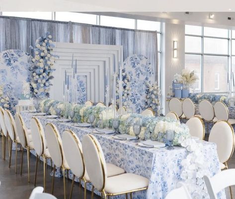 Dior Theme Decor, Dior Theme Baby Shower Ideas, Blue Toile Baby Shower Decor, Dior Baby Shower Theme, Aqiqah Decoration, Dior Theme, Bride Groom Table, Backyard Reception, Baby Dior