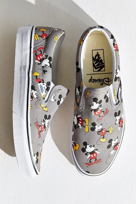 Vans Mickey Mouse Slip-On Sneaker Vans Disney, Mickey Mouse Shoes, Vans Trainers, Cute Vans, Disney Vans, Slipon Sneakers, How To Stretch Shoes, Slipon Shoes, Disney Shoes