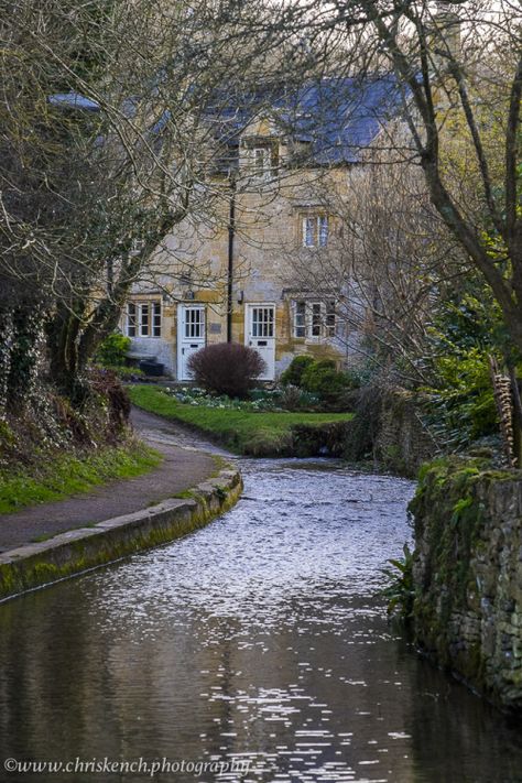 Spring View, Cotswolds England, English Village, British Countryside, Nice Place, England And Scotland, English Cottage, England Uk, English Countryside