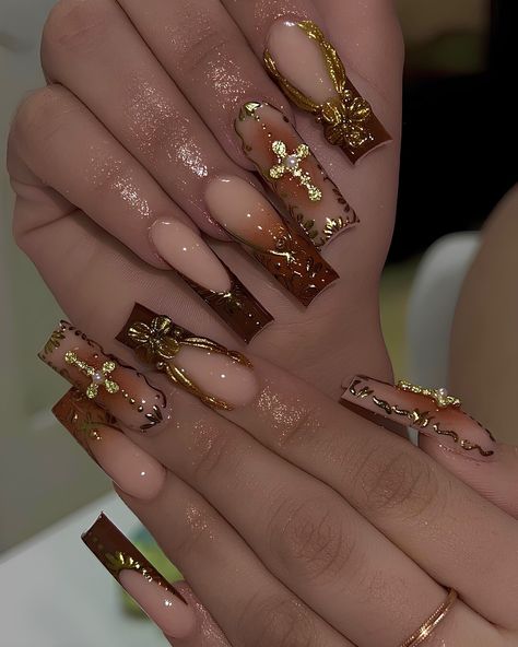 Bronze Acrylic Nails, Bronze Nails Acrylic, Gold Baddie Nails, Gold Quince Nails, Ethereal Nails, Maximalist Nails, Jasmine Nails, Quince Nails, Fresh Nails