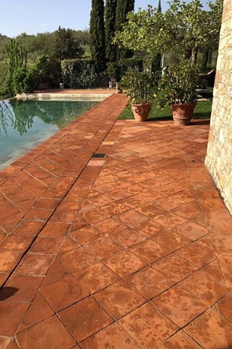 Process of deep cleaning of the 420 m2 (4500 sq. ft.) of hand-made terracotta flooring that embellishes the structure along the entire perimeter, the porch and the swimming pool. Find out more about FILA Solutions by clicking the image #terracottafloor #terracottacleaning #floorsrestoration #filasolutions Terra Cotta Pool Decking, Terracotta Pool Tiles, Terracotta Pool Deck, Terracotta Patio Ideas, Terracotta Paving, Farm Pool, Terracotta Patio, Terrace Inspiration, Vanishing Edge Pool