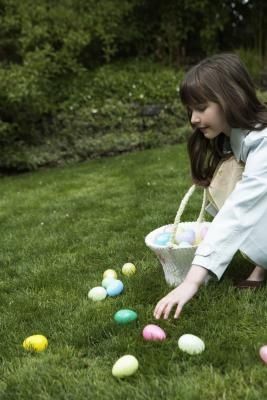 How to Ask for Donations for an Easter Egg Hunt Fun Easter Games, Egg Costume, Holiday Symbols, Chocolate Festival, Easter Hunt, Easter Games, Easter Activities, Easter Treats, Easter Fun