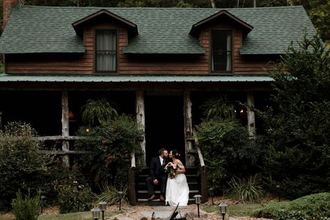 Butterfly Hollow Bed and Breakfast Weddings Middle Tennessee Wedding Venue Gordonville TN 38563 Floral Ceremony Backdrop, Woodsy Elopement, Floral Ceremony, Forest Weddings, Forest Wedding Venue, Tennessee Wedding Venues, Nashville Bride, Bride Guide, Middle Tennessee