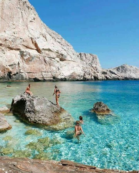 Ios island, Cyclades, Greece Discover the world of Alexis & Sophie on alexis-and-sophie.com and get your #fairytaleskincare Los Greece, Greece Water, Aloita Resort, Ios Greece, Cavo Tagoo Mykonos, Greek Islands To Visit, Greece Aesthetic, Best Greek Islands, Gatwick