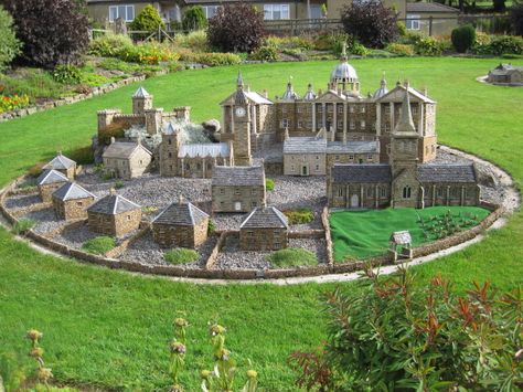 Ruins Garden, Model Castle, Mini Village, Weymouth Dorset, Model Village, Faeries Gardens, Landscape Model, Greenhouse Plans, Fairy Garden Houses