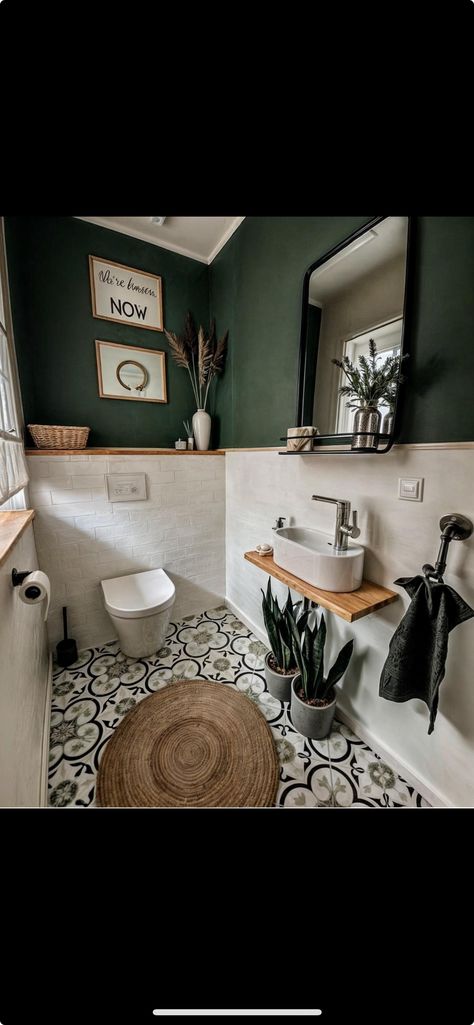 Earthy Bathroom Ideas, Bohemian Bathroom Ideas, Half Bath Decor, Earthy Bathroom, Wc Ideas, Small Downstairs Toilet, Dark Green Bathrooms, Toilet Room Decor, Small Toilet Room