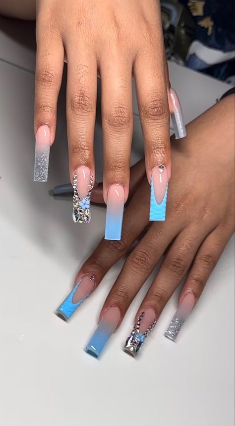 Freestyle Nails Medium, Blue Freestyle Nails, Freestyle Nail Designs, Freestyle Acrylic Nails, Baddie Lifestyle, Freestyle Nails, Wigs Hairstyles, Acrylic Toe Nails, Long Acrylic Nail Designs