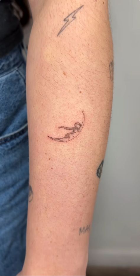 The Moon Tattoo, Moon Lady, Small Pretty Tattoos, Petite Tattoos, Dainty Tattoos, Pretty Tattoos, Moon Tattoo, Material Girls, Tiny Tattoos