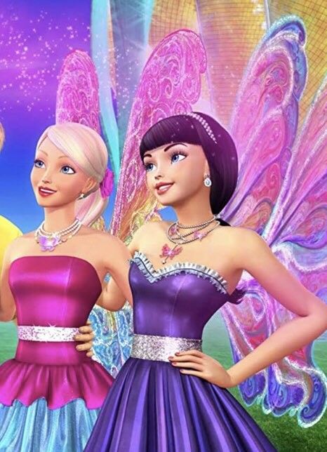 barbie a fairy secret Barbie and Raquel Barbie A Fairy Secret Dress, All Barbie Characters, Barbie Movie Characters, Barbie Fairy Secret, Barbie Characters, Barbie Film, Barbie Nostalgia, Barbie Fairy, Princess Charm School