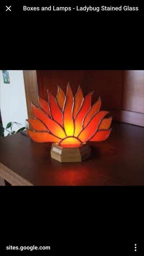 Stained Glass Fan Lamps, Stained Glass Fan Lamp Patterns, Art Deco Stained Glass, Fan Lights, Stained Glass Night Lights, Hobby Ideas, Cactus Painting, Glass Diy, Glass Lamps