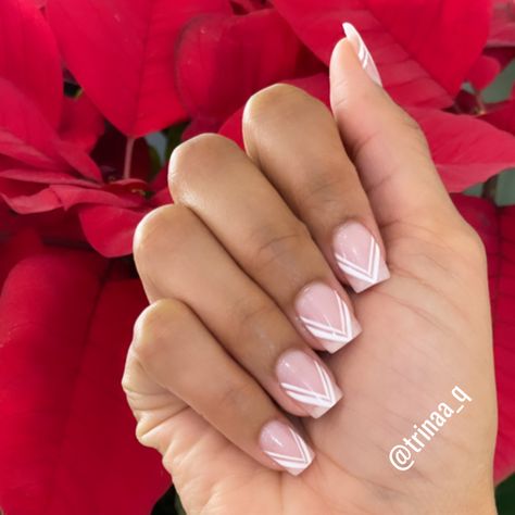 French Tip With Line Design, Double Line French Tip Nails Square, Double Line French Tip Nails, French Tip Nails Classic, Blushing Nails, V French Tip Nails, V French Tip, Wedding Toe Nails, Line Nail Designs