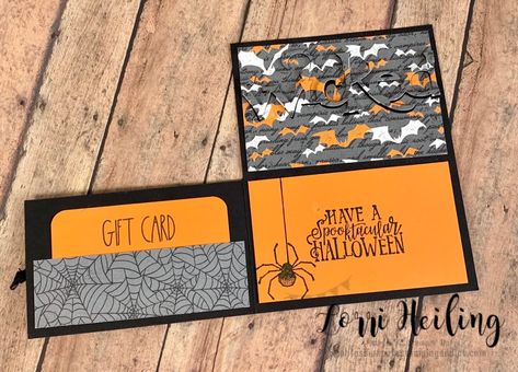 Card Holder Diy, Gift Card Holder Diy, Craft Retreat, Gift Cards Money, Carte Halloween, Christmas Gift Card Holders, Gift Card Boxes, Christmas Gift Card, Halloween Card