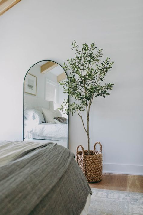 Entryway With Big Mirror, Tall Plant Bedroom, Leaning Mirror Bedroom, Full Length Mirror In Bedroom Corner, Floor Length Mirror Decor, Farmhouse Bedroom Mirror, Floor Length Mirror Bedroom, Large Mirror In Bedroom, Floor Mirror In Bedroom