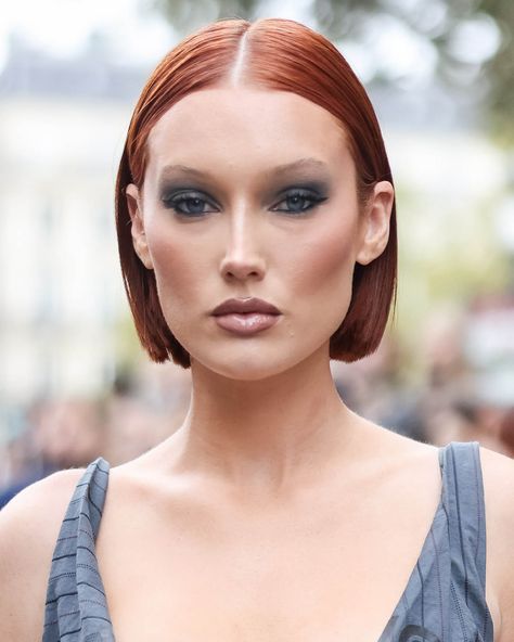 The Best Makeup Trends of 2025 Reinvent the Classics | Allure 2025 Makeup Looks, Makeup Trend 2025, Makeup Trends 2025, 2025 Makeup Trends, 2025 Makeup, Dolly Makeup, New Makeup Trends, Funky Makeup, Grey Eyeshadow